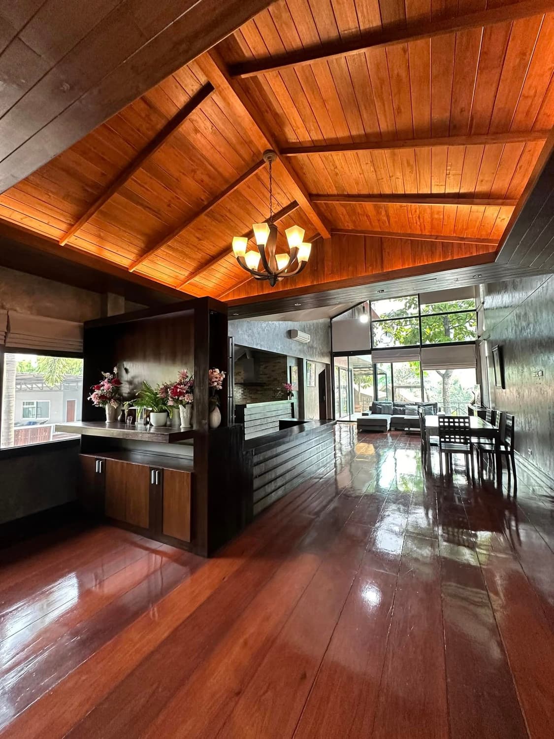 4 Bed House for Rent in Mae Rim - Image 3