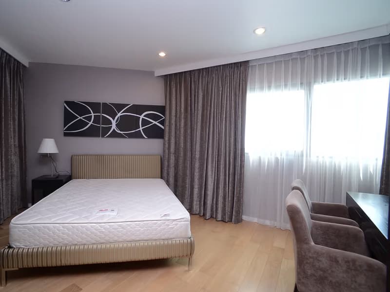 2 Bed Condo for Rent  Near Sala Daeng BTS