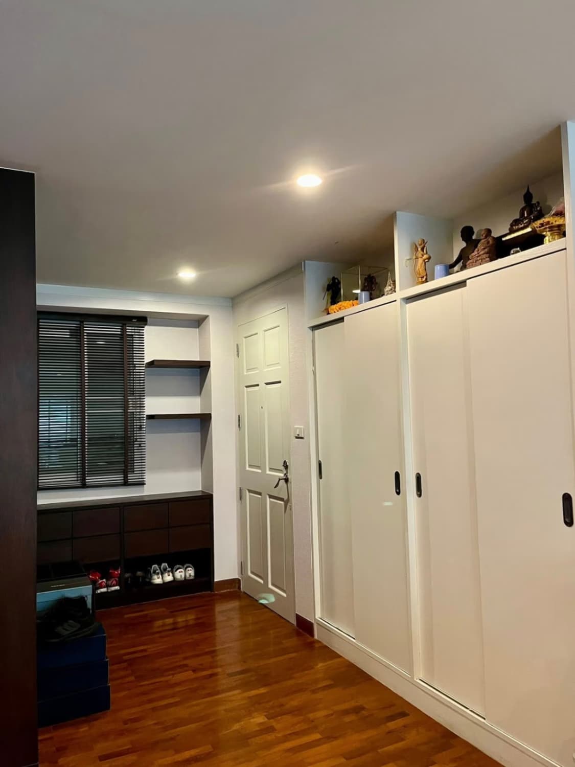 3 ห้องนอน คอนโด สำหรับ ขาย ใน สาทร - Image 6