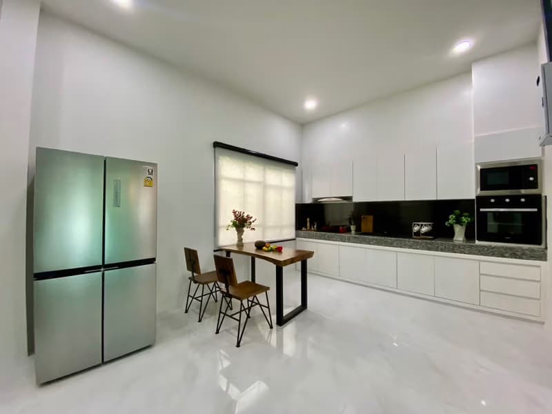 4 Bed House for Sale in San Kamphaeng District