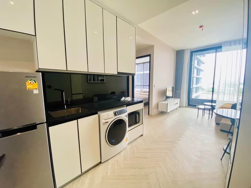 2 Bed Condo for Sale in Khlong San