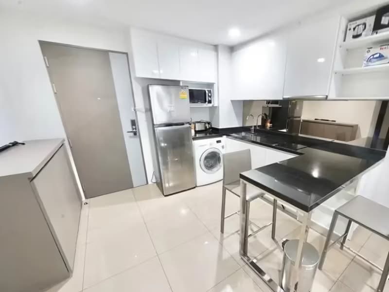 1 Bedroom Condo