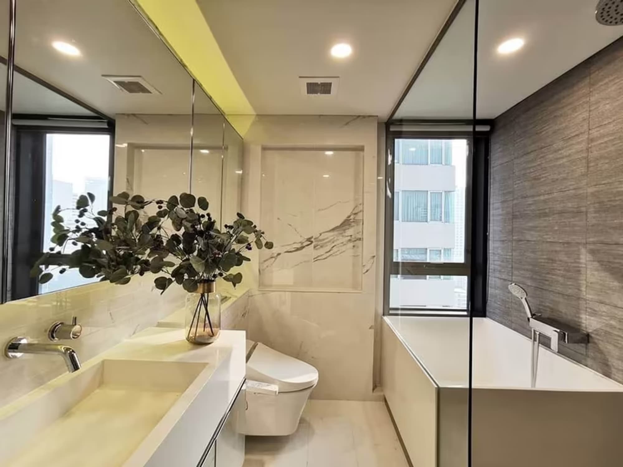  - Image 6