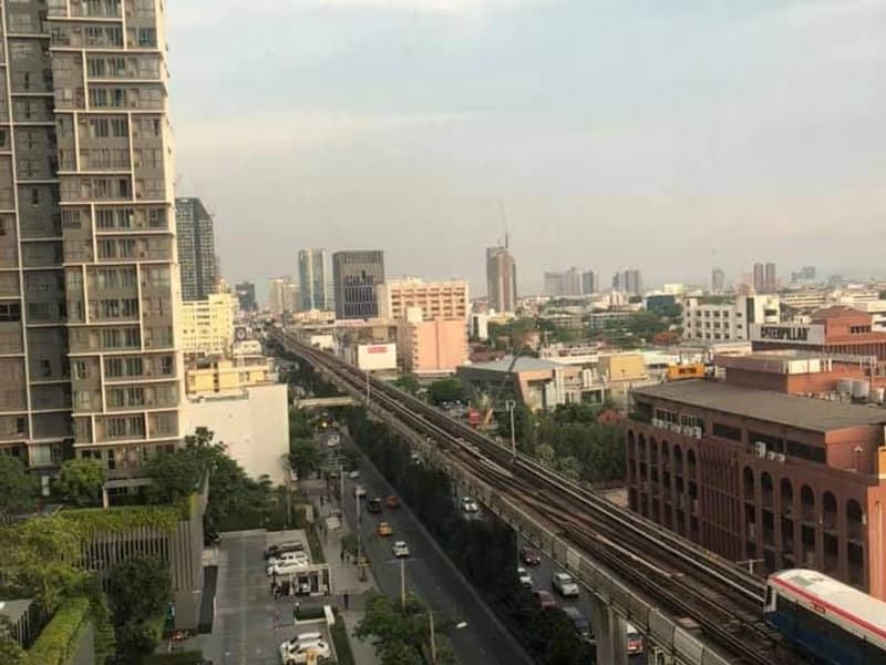 Condo for Rent at The President Condo Sukhumvit 81