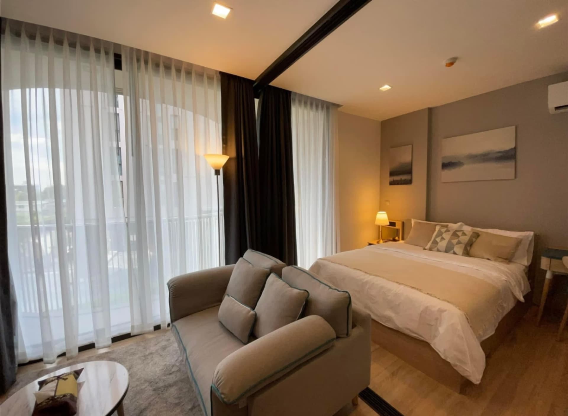 1 Bed Condo for Sale in Watthana - Image 2