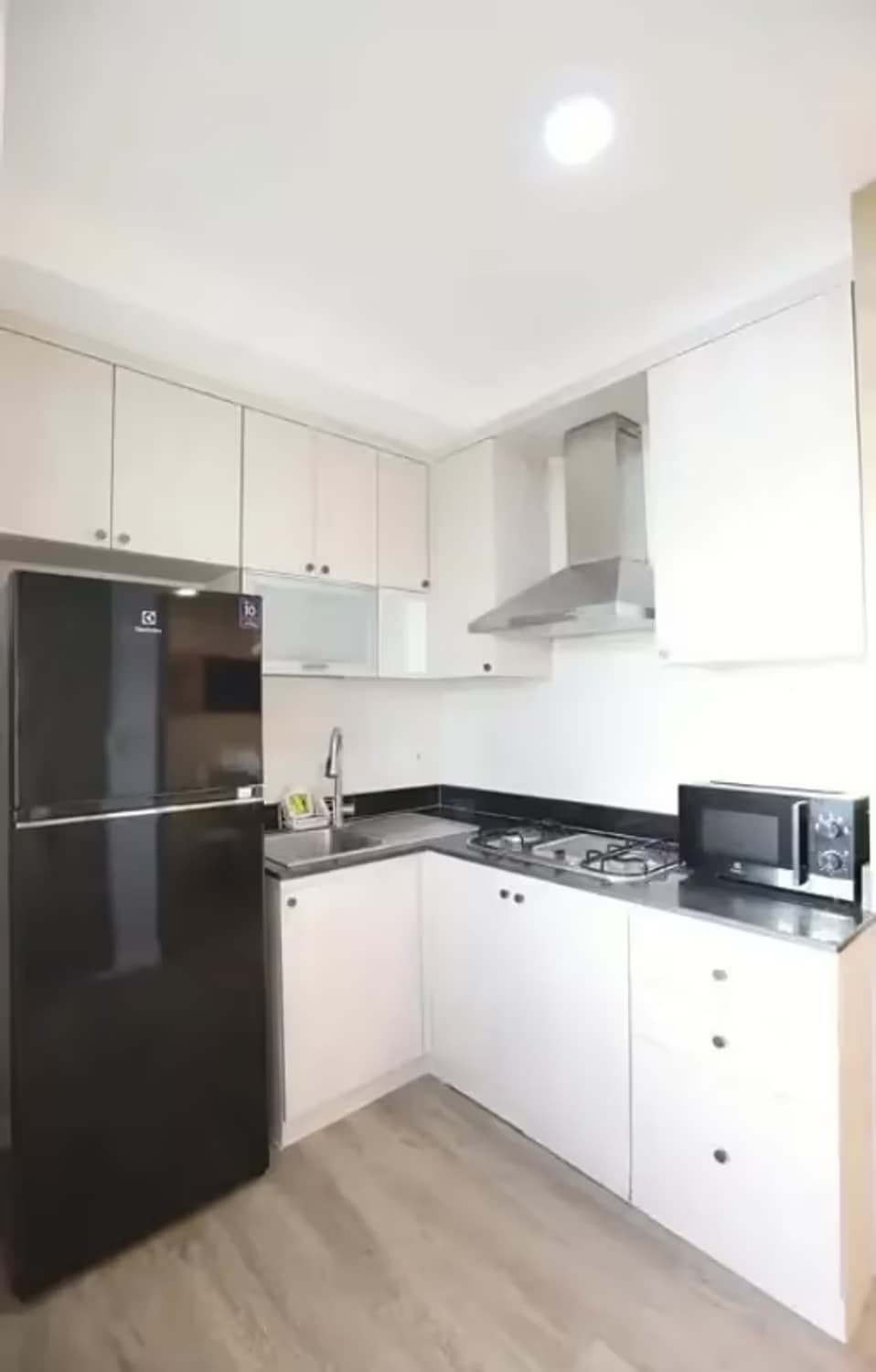 3 Bedroom House - Image 11