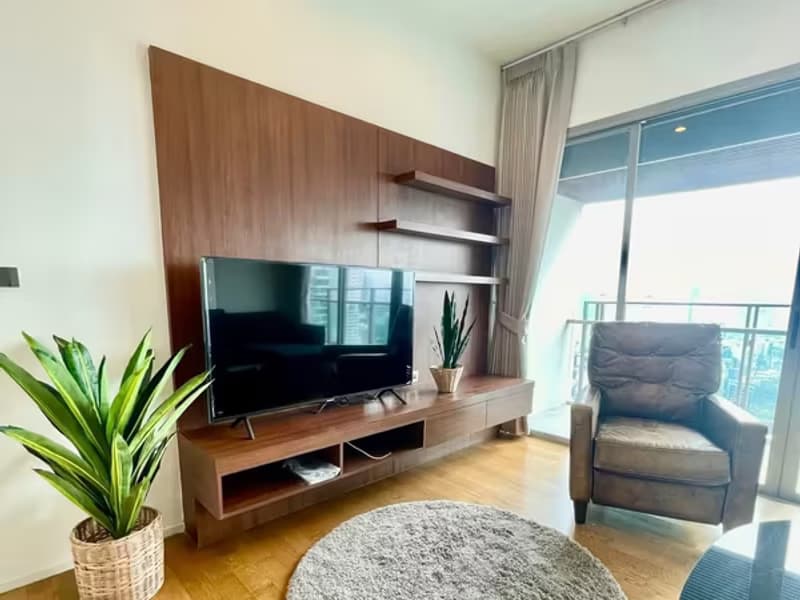 3 Bedroom Condo for Rent at The Madison