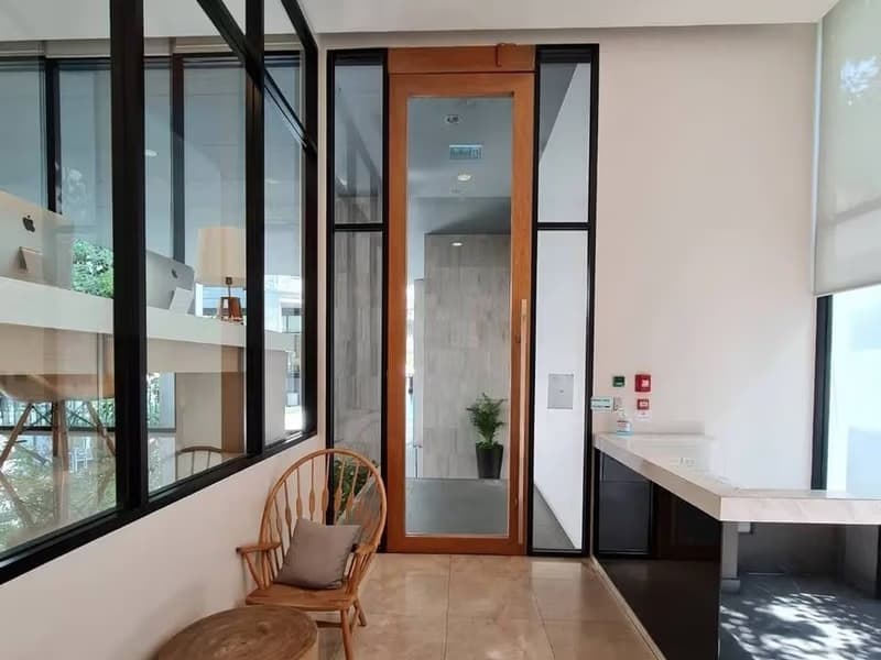 1 Bedroom Condo