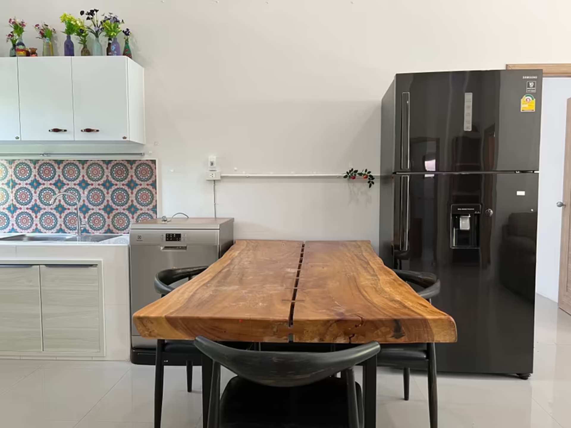 3 Bedroom House - Image 3