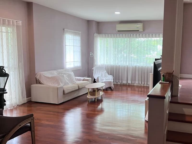 5 Bed House for Sale in Mueang Chiang Mai