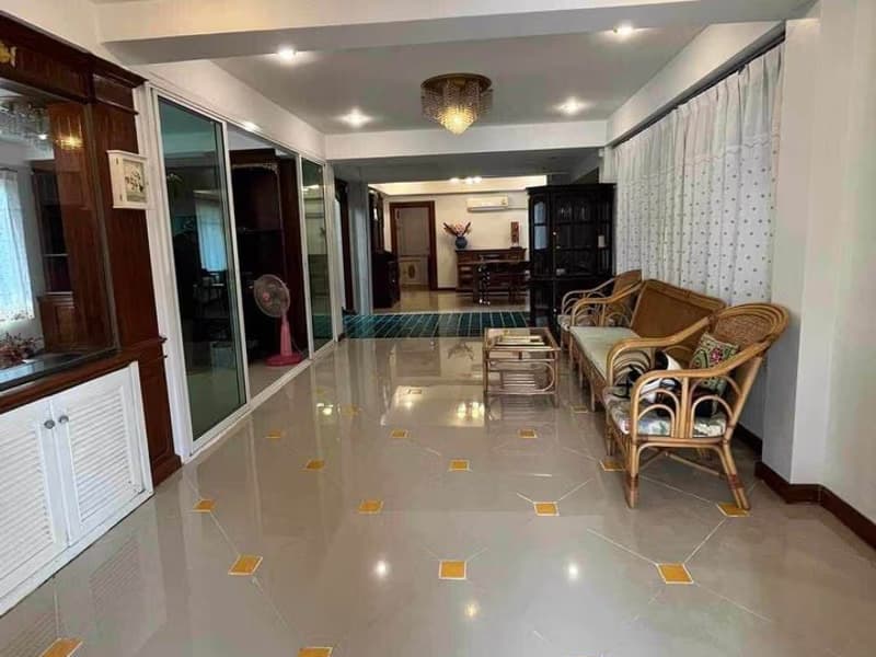 4 Bed House for Rent and Sale in Mueang Chiang Mai