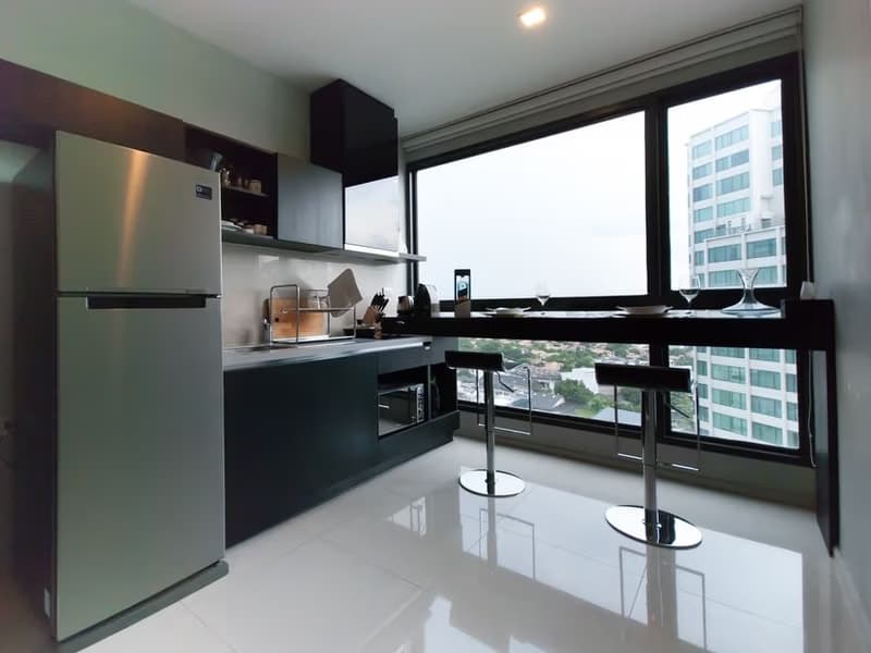  Rhythm Sukhumvit 44/1