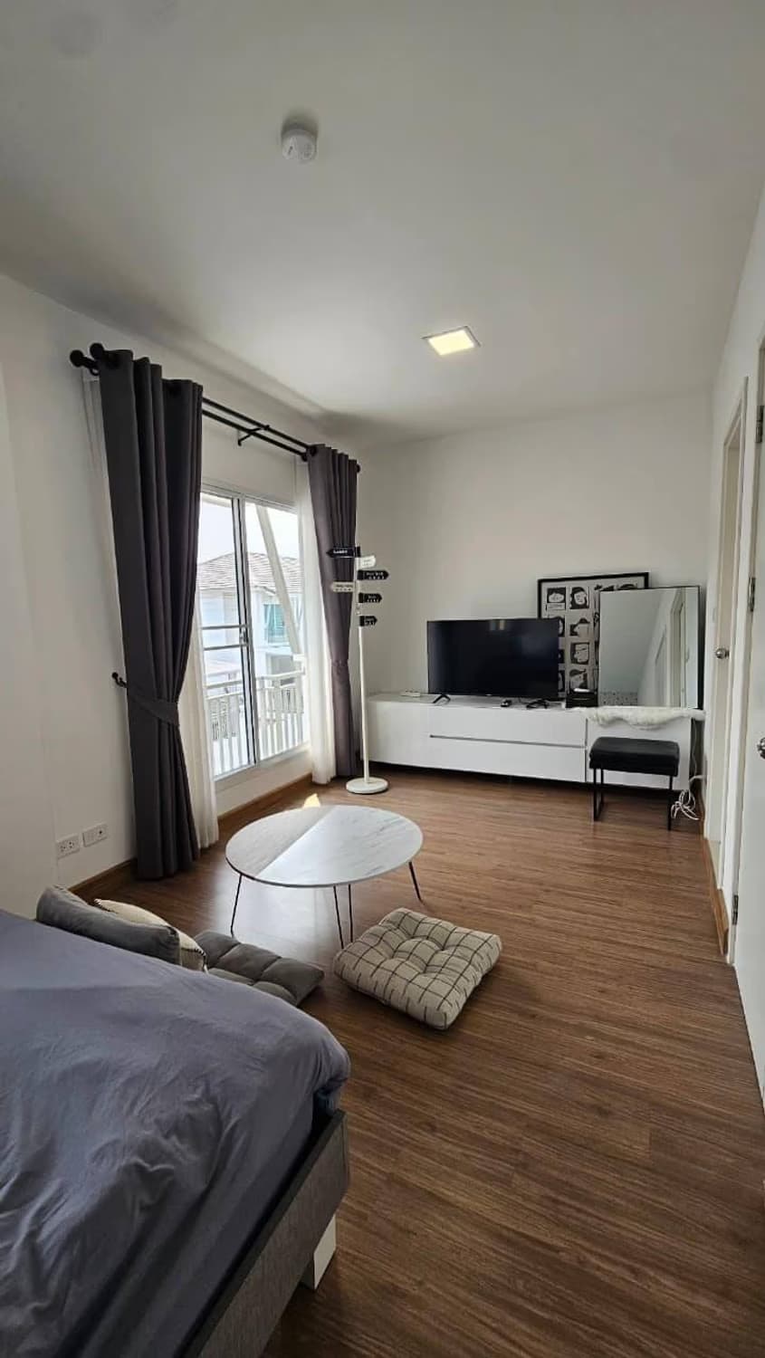 3 Bed Townhouse for Rent in San Kamphaeng - Image 13