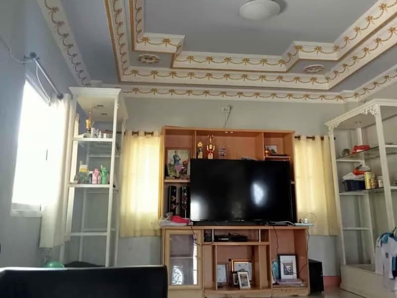 4 Bed House for Sale in San Kamphaeng