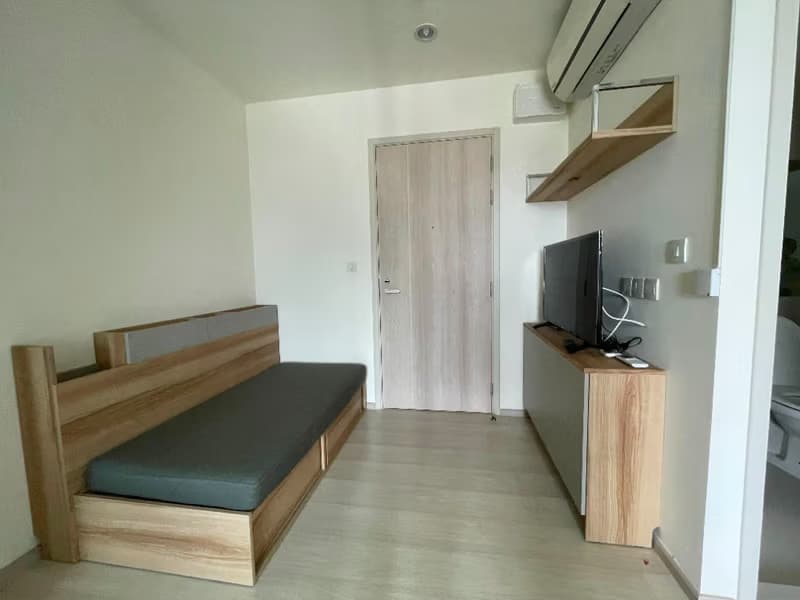 1 Bed Condo for Rent in Huai Khwang