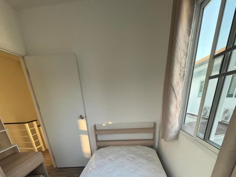 3 Bed Townhouse for Rent in San Kamphaeng