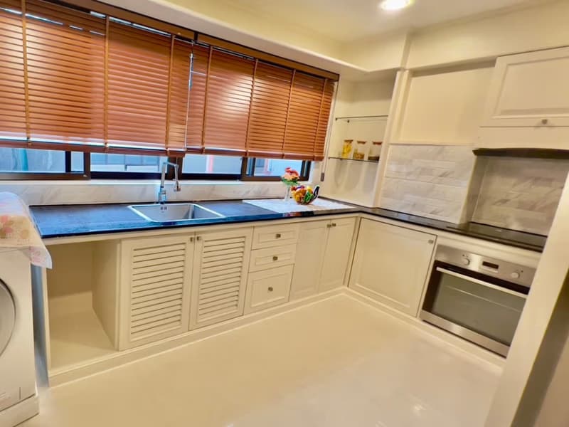2 Bedroom Condo