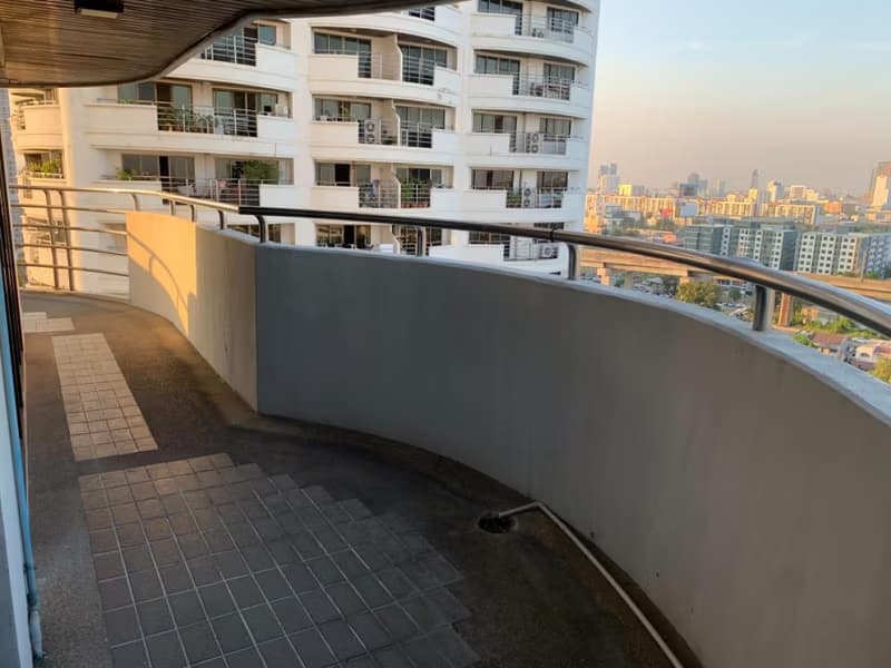 3 Bed Condo for Sale in Suan Luang