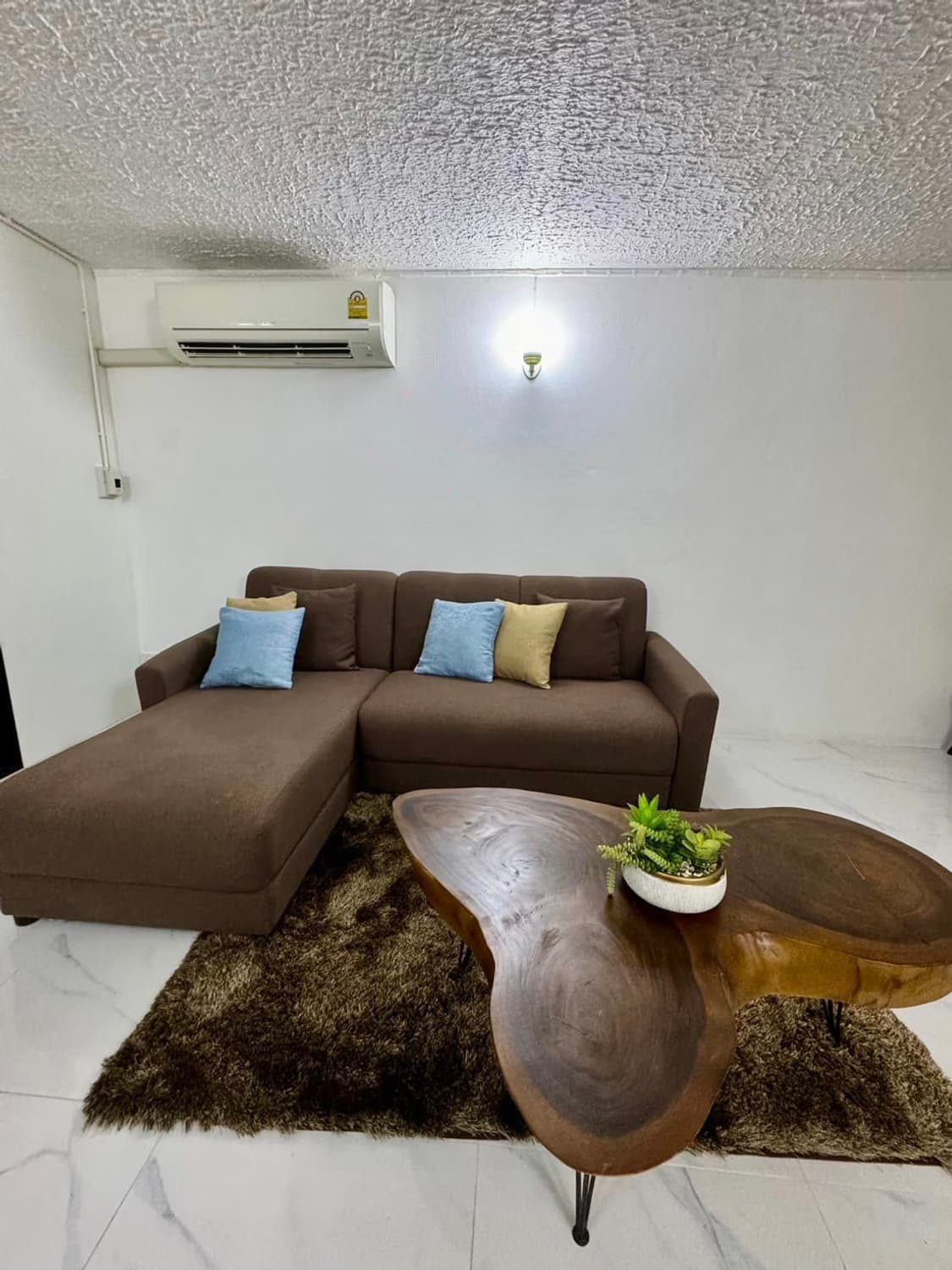 1 Bed Condo for Sale in undefined - Image 9