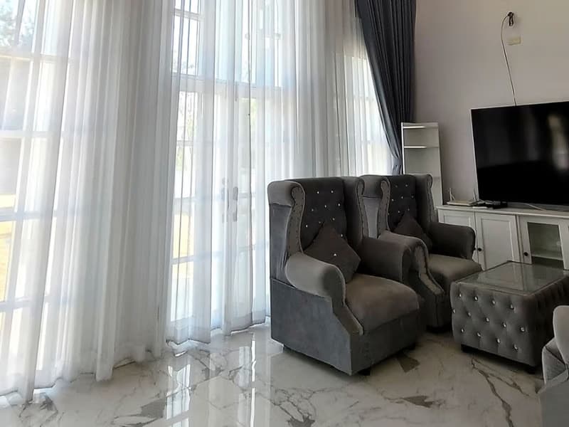 5 Bed House for Rent in Doi Saket