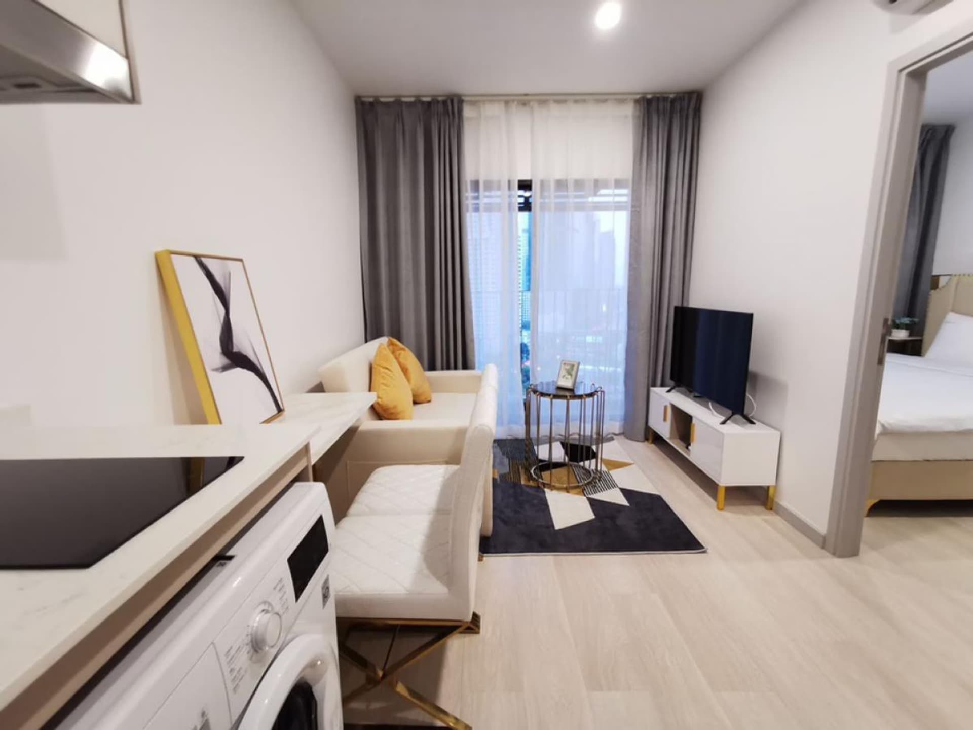 1 Bed Condo for Rent  Near Chong Nonsi BTS - Image 1