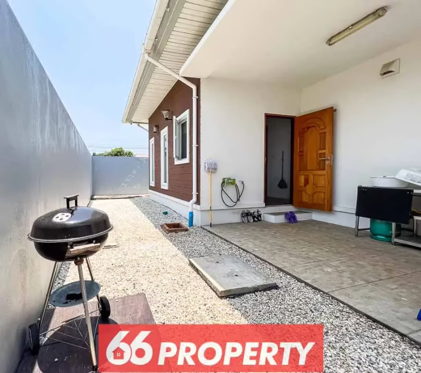 2 Bedroom House - Image 29