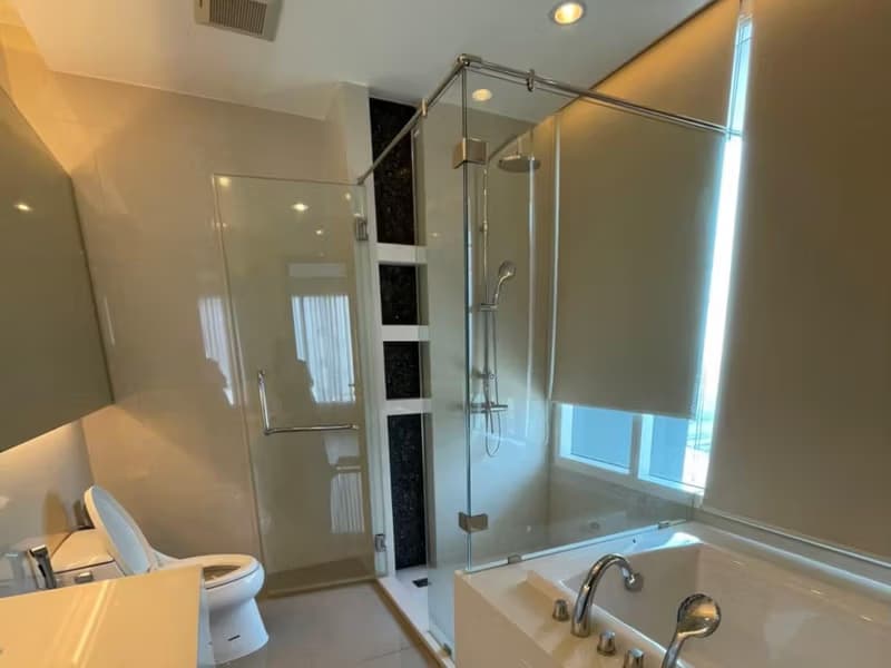 3 Bed Condo for Sale in Bang Kho Laem