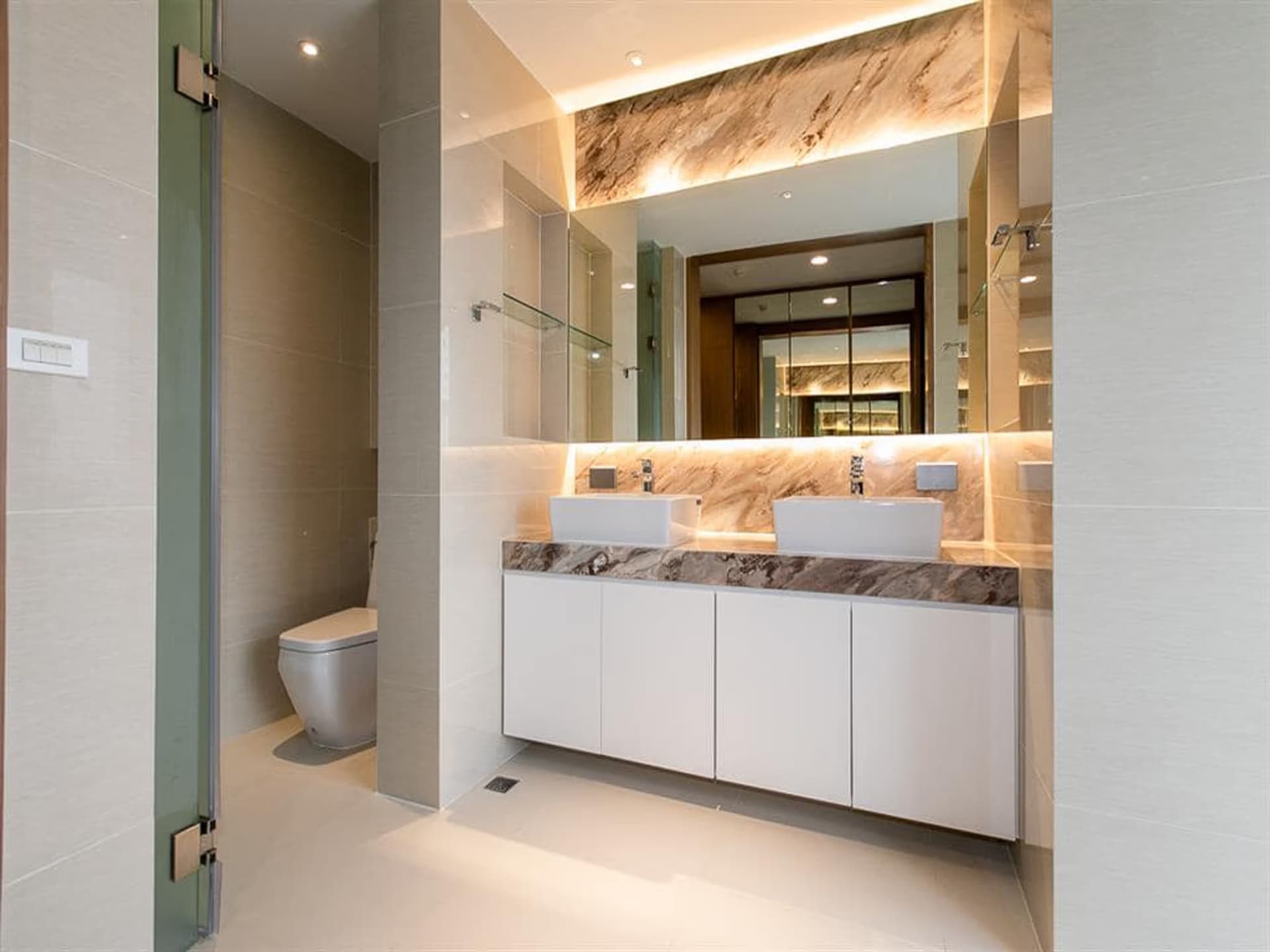 Condo for Rent at Park Court Sukhumvit 77 - Image 3