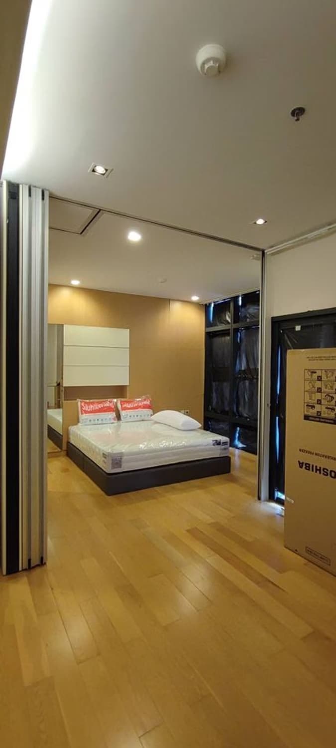 1 ห้องนอน Condo สำหรับ ขายและจำหน่าย ใกล้ Makkasan ARL - Image 9