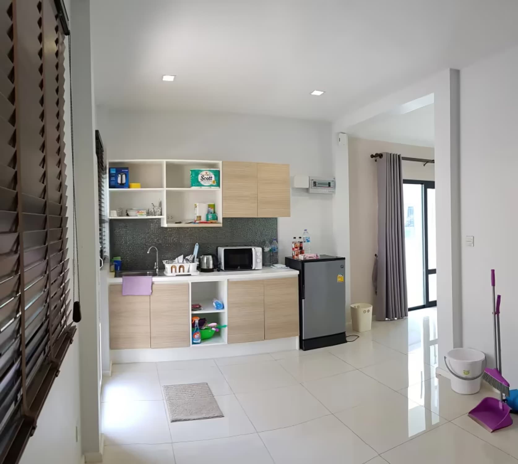 2 Bedroom House - Image 23