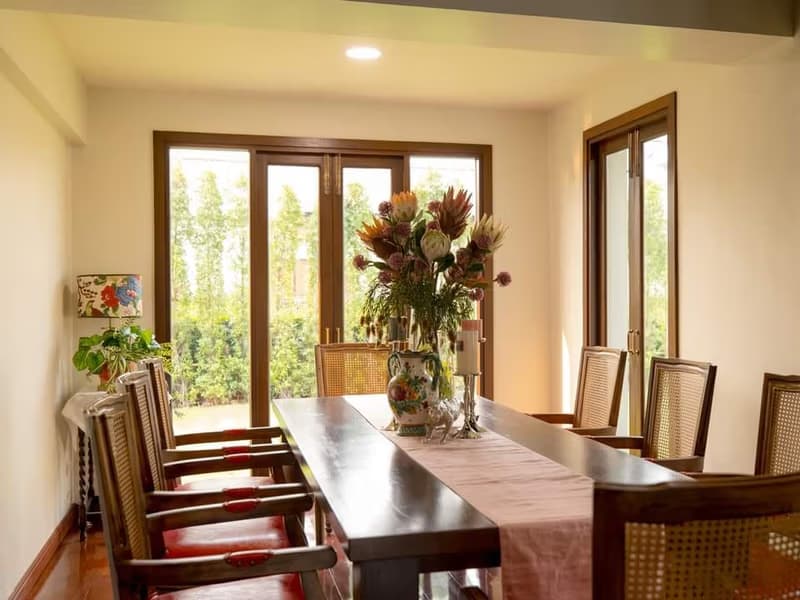 Pool Villa in Saraphi, Teak Traditional Thai Style