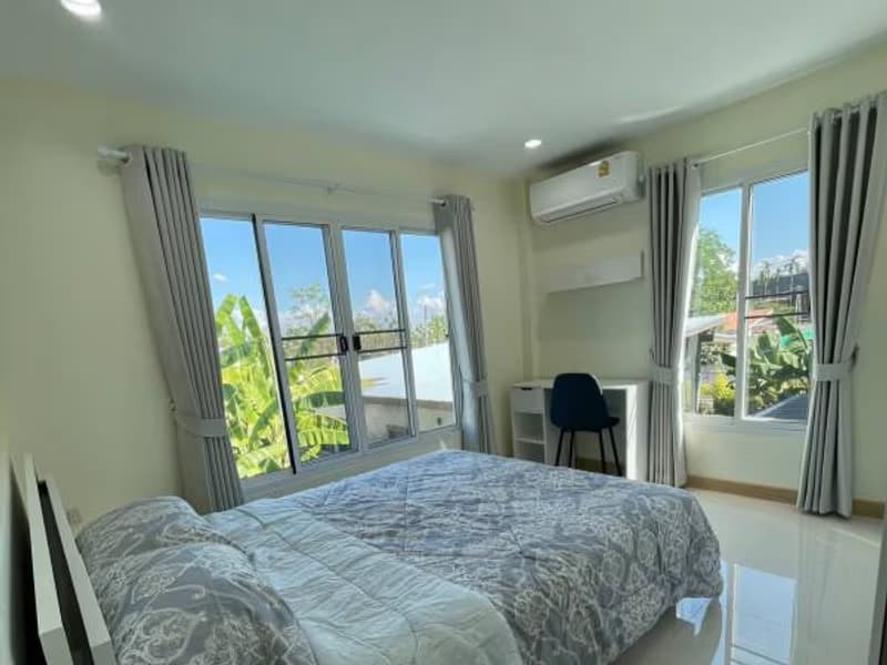 Townhome for rent/sale