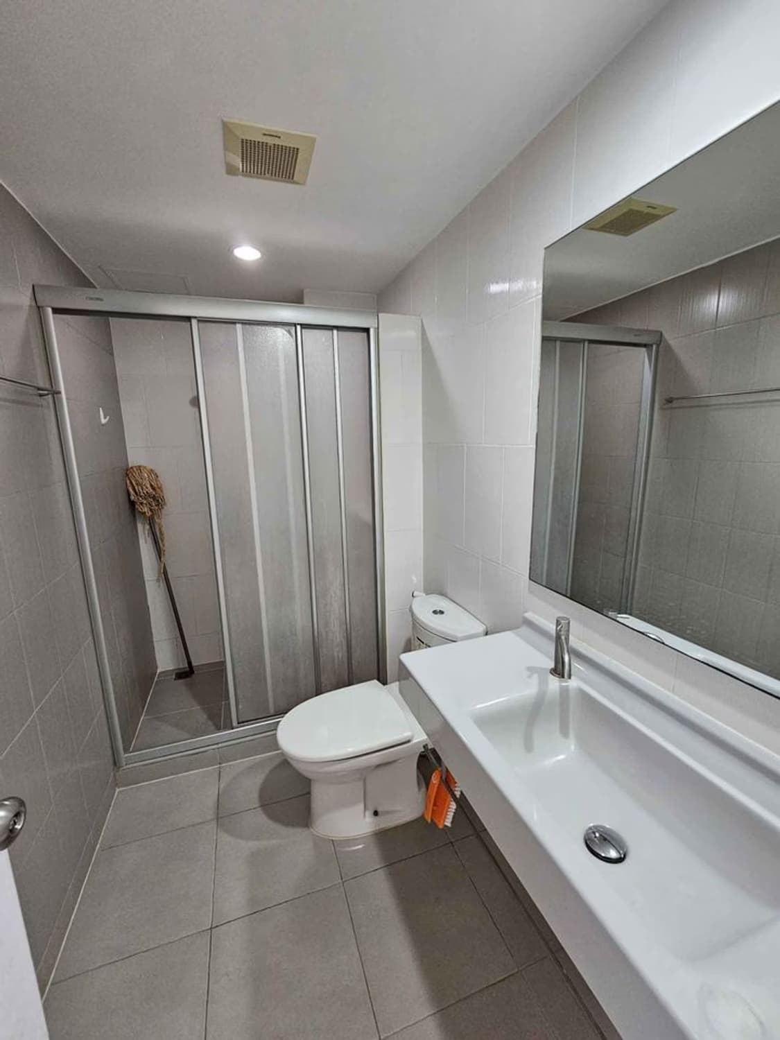 1 Bedroom Condo - Image 10