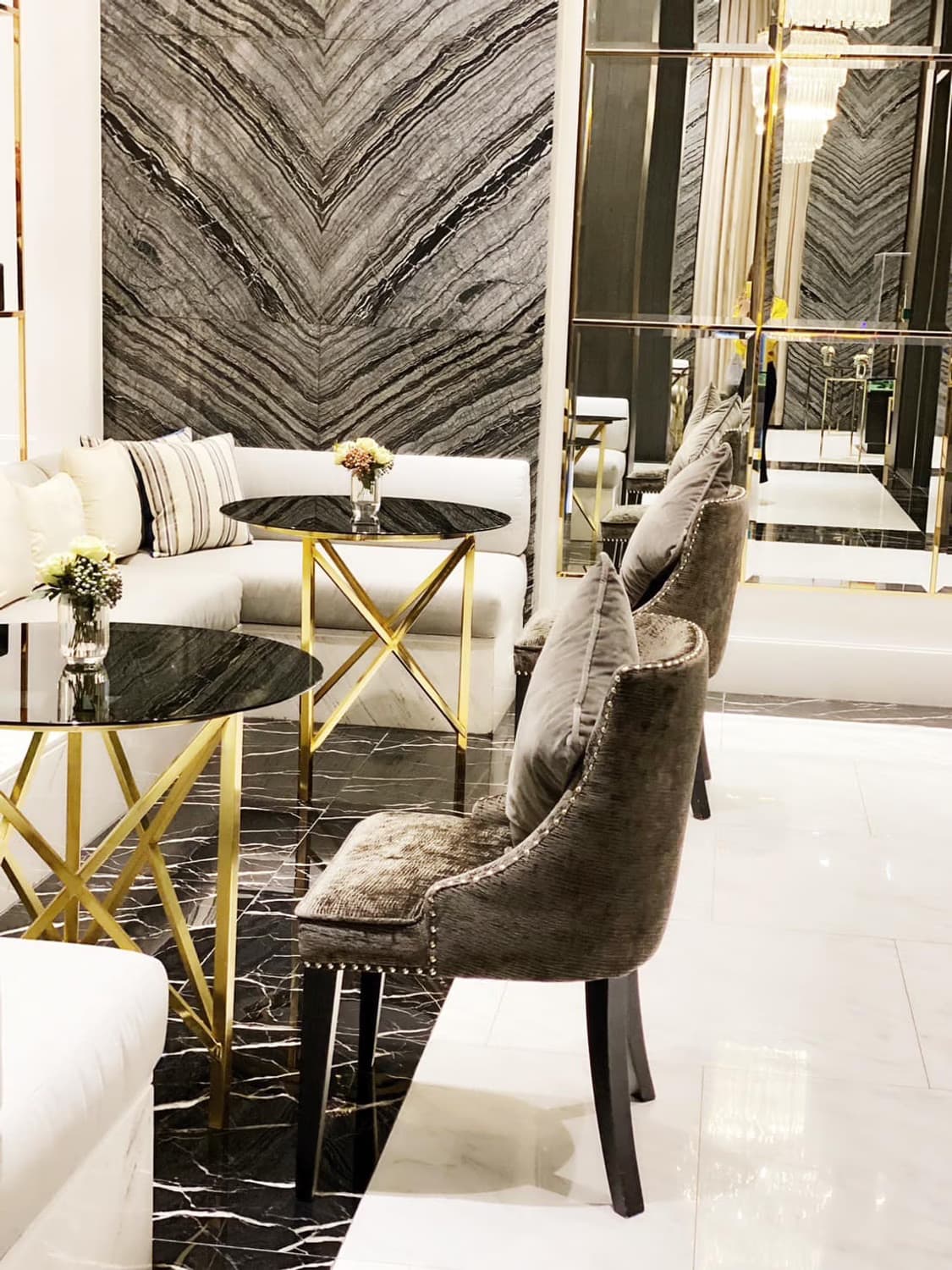 null Bed Condo for Rent  Near Phloen Chit BTS - Image 14