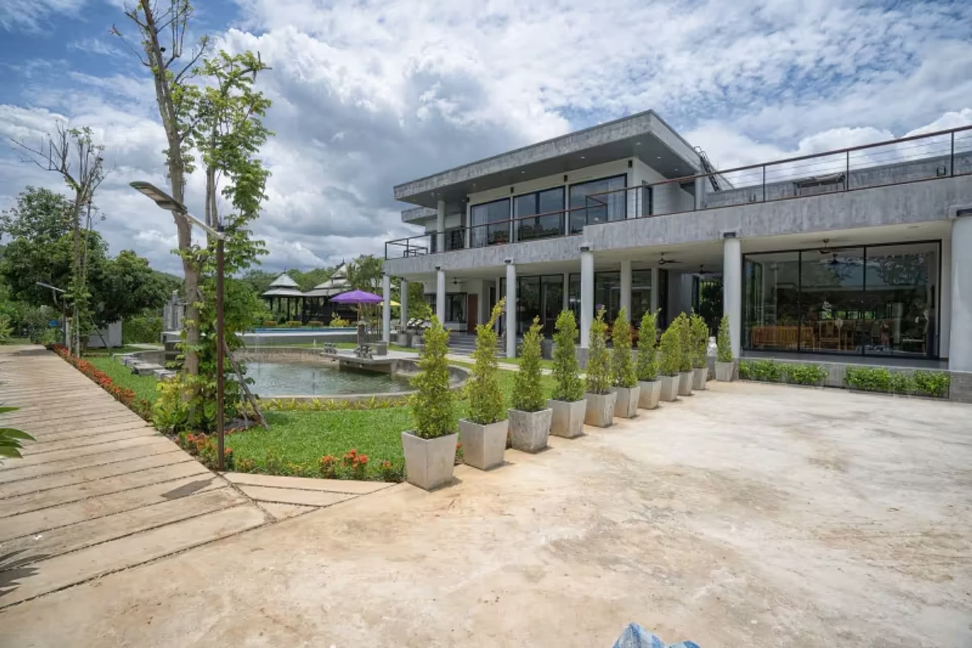 3 Bedroom House - Image 6