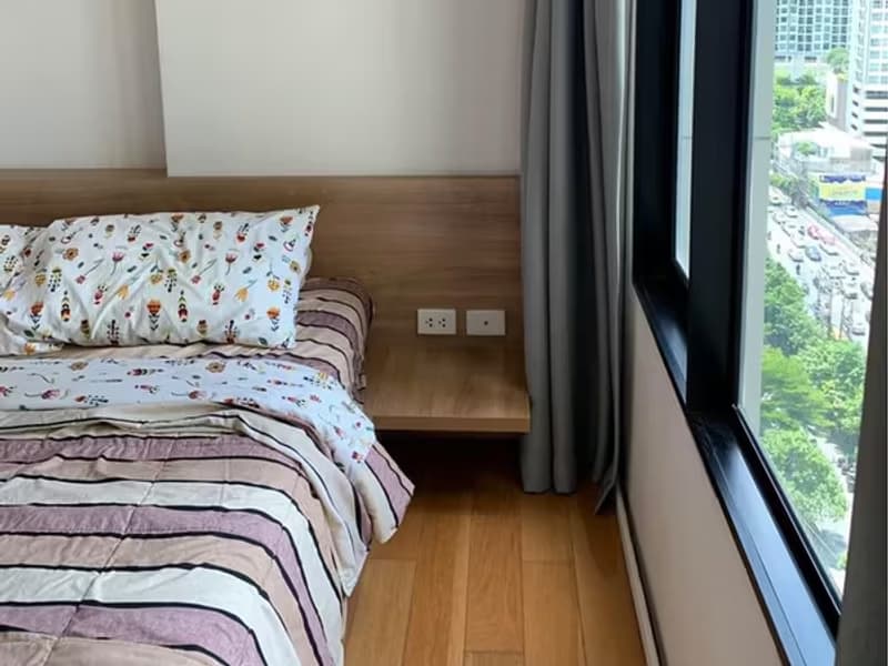 Condo for Sale, Sale w/Tenant at Blocs 77