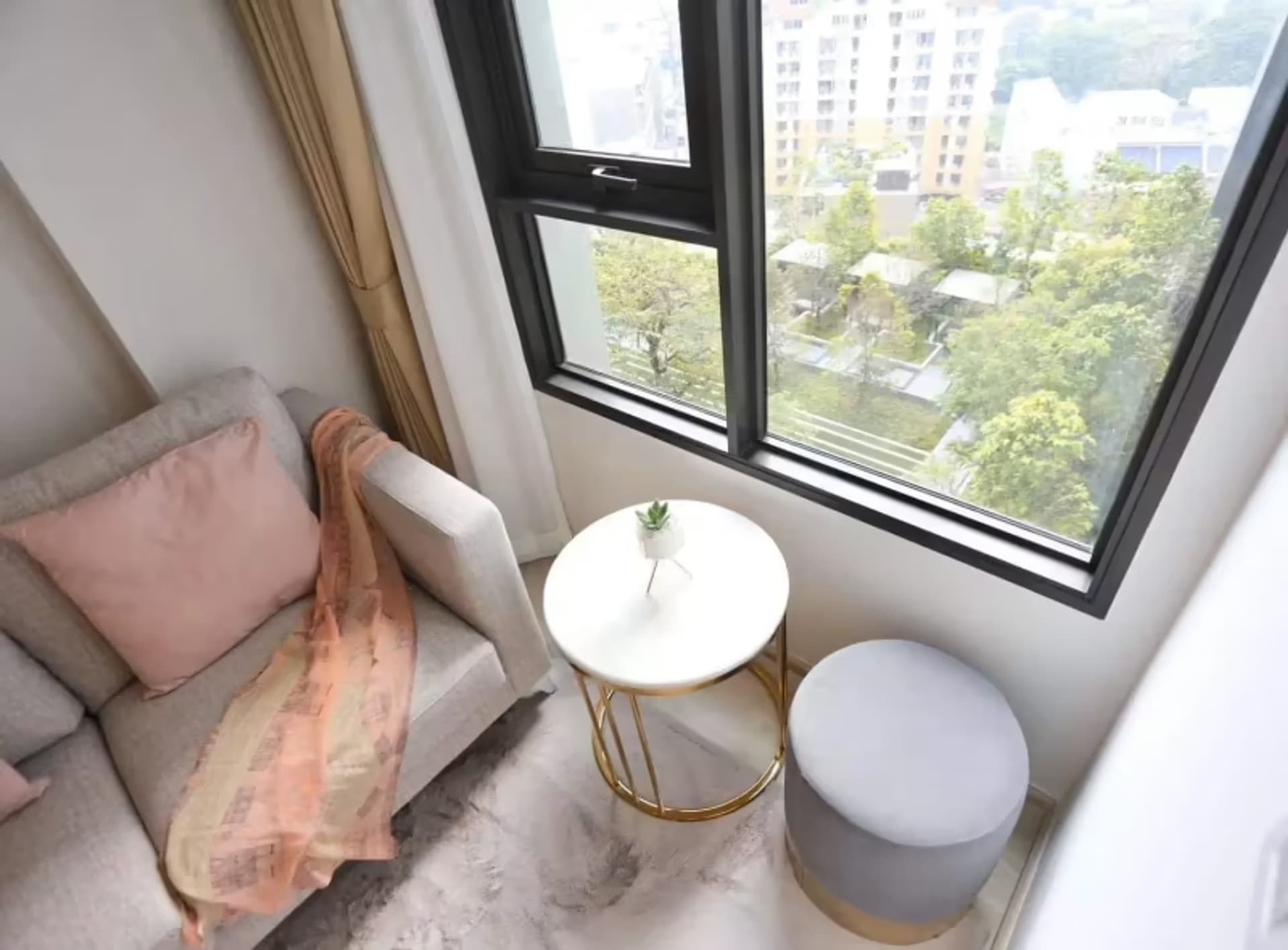 Condo for Rent at Life One Wireless - Image 3