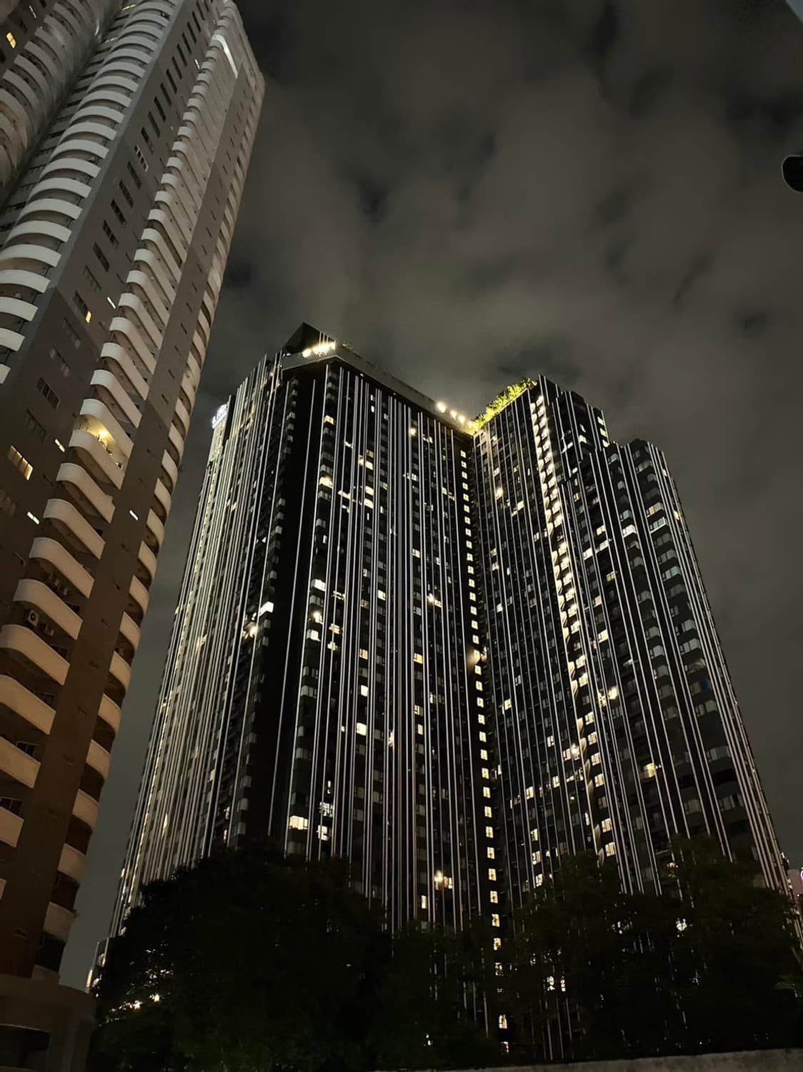 Condo for Rent at Wittayu Complex - Image 16