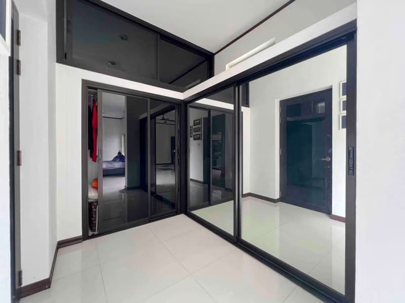 3 Bed House for Sale in Saraphi