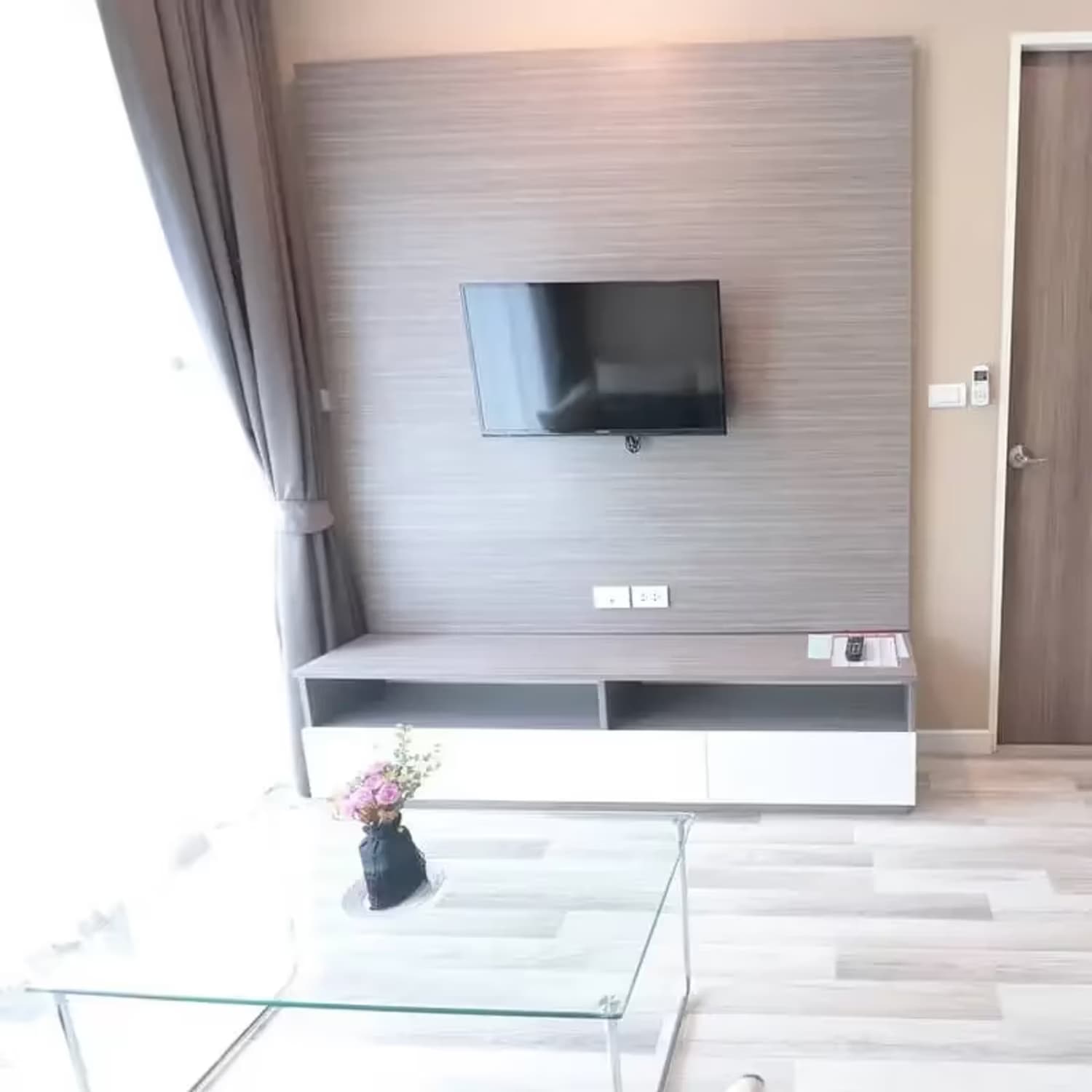 1 Bedroom Condo - Image 3