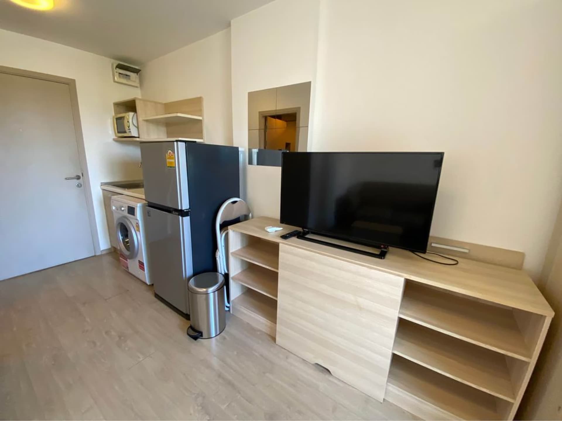 Condo for Rent at Elio Del Ray - Image 3
