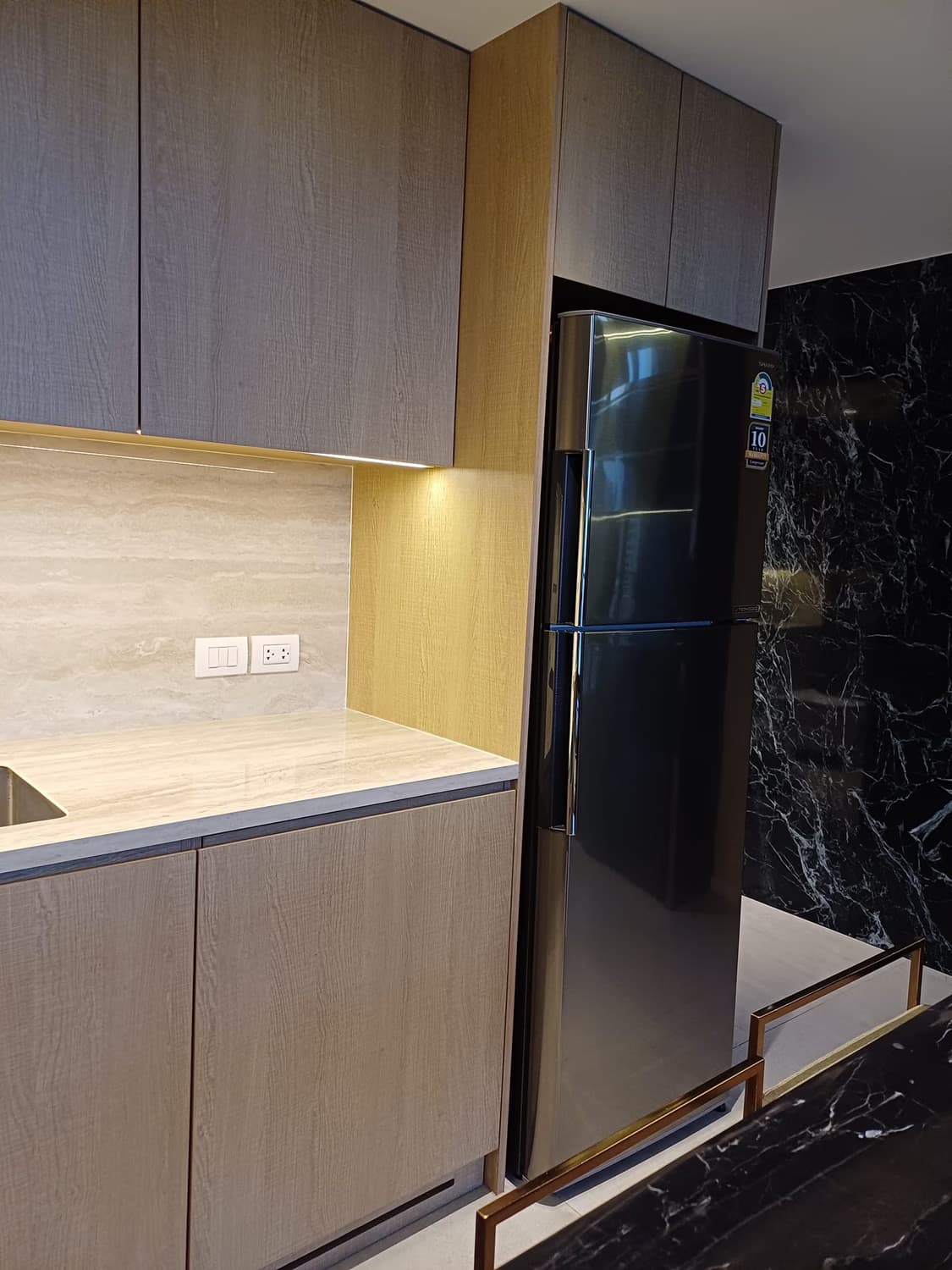 Condo for Rent at The Lofts Silom - Image 12