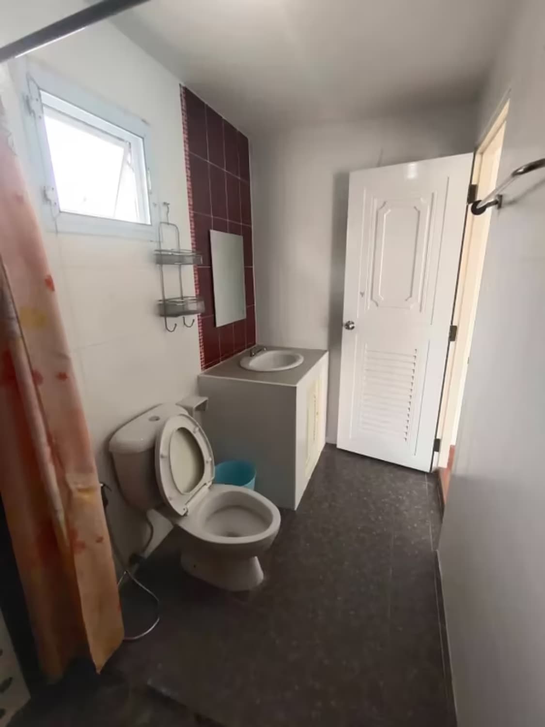 3 Bedroom House - Image 10