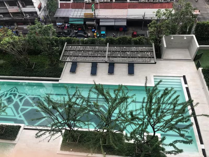 3 Bedroom Commercial