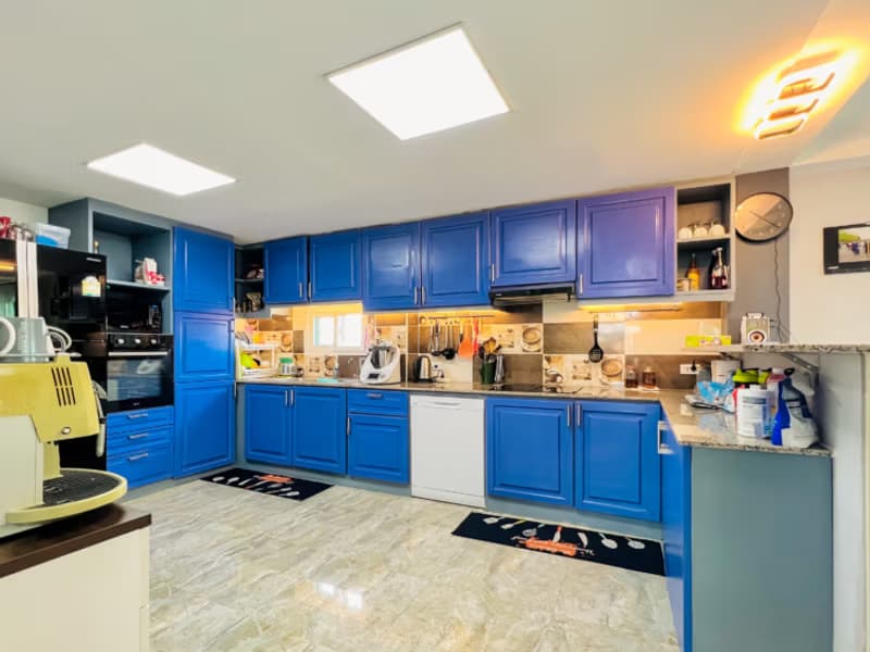 6 Bed House for Sale in Mueang Chiang Mai