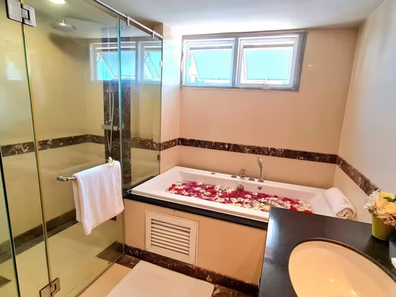 3 Bedroom Condo