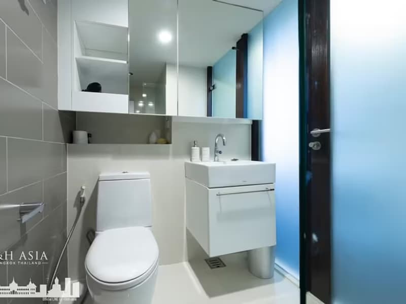 Condo for Sale at Ideo Morph 38