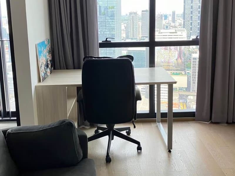 1 Bed Condo for Rent in Bang Rak