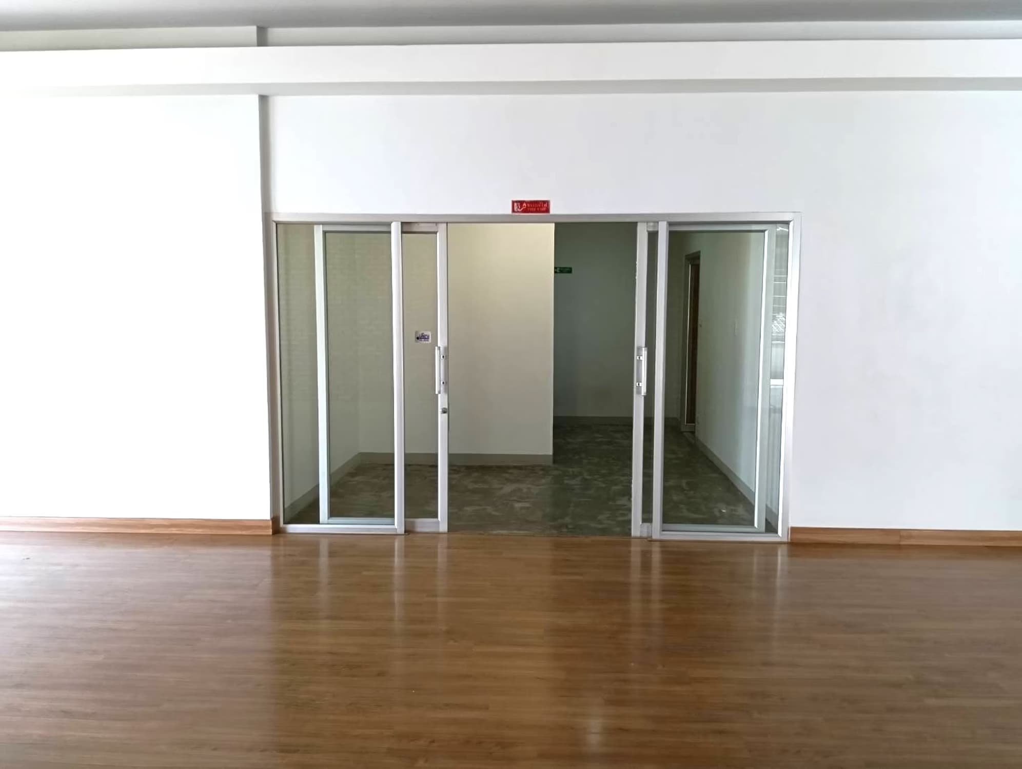Studio Commercial for Rent in Mueang Chiang Mai District - Image 6