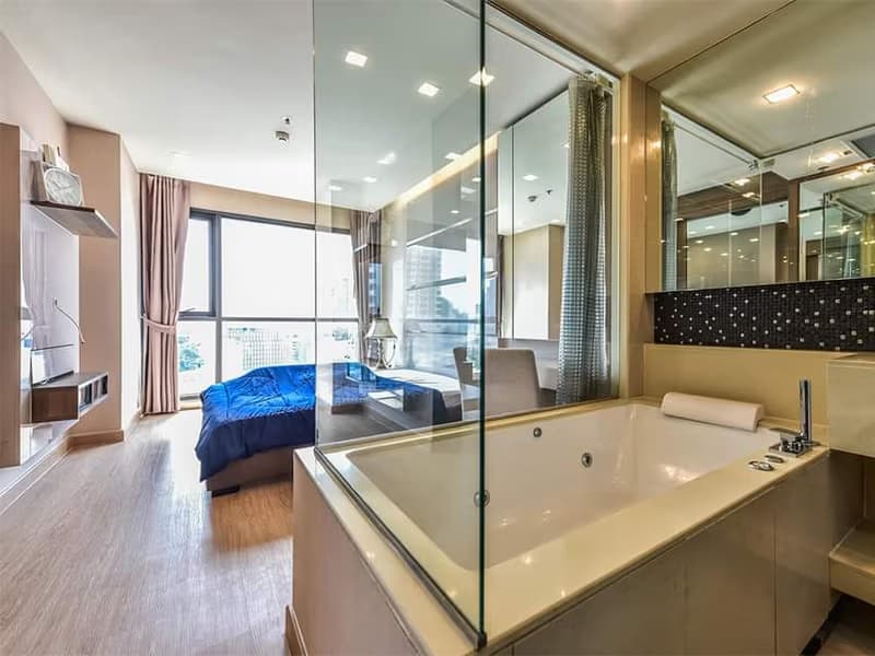 Condo for Sale at The Address Sathorn